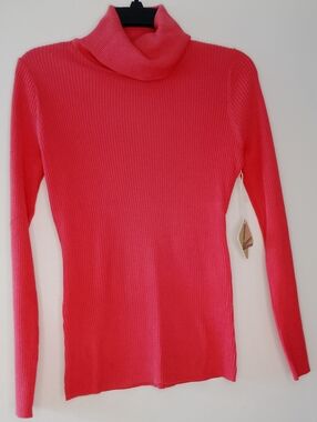 Cocovive Salmon Turtleneck Sweaters